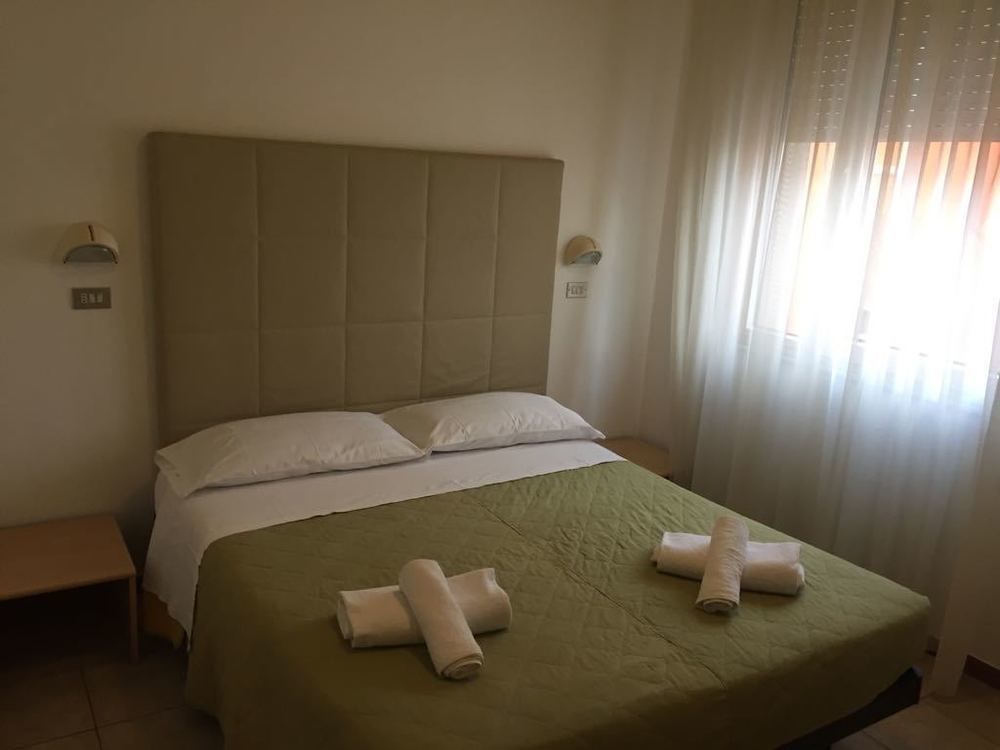 Hotel Riviera Rimini Luaran gambar