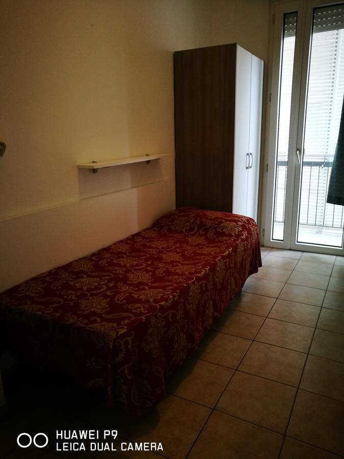 Hotel Riviera Rimini Luaran gambar
